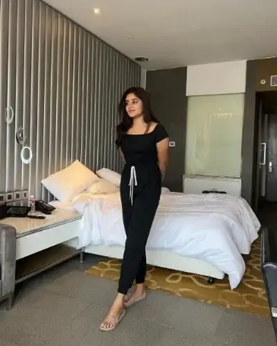 Call Girls Balapur Cash On Delivery
